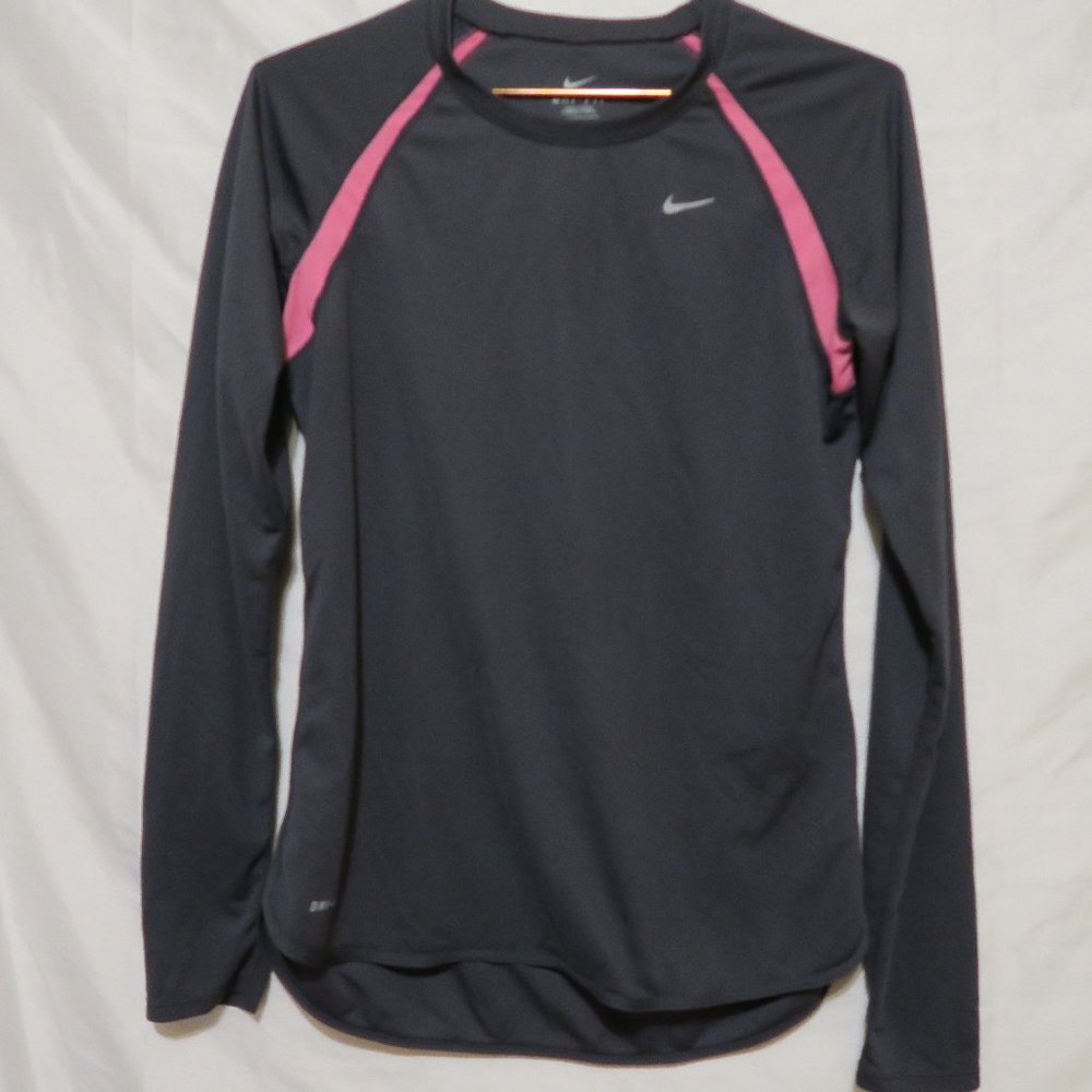 Nike Dri Fit longsleeve